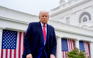 特朗普访问艾奥瓦州启动美国建国250周年庆典 安抚农民力挺贸易与立法议程