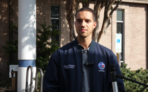 Harris縣提前投票人數已達一百萬 在11月3日大選之前 提前投票還剩一周的時間,破紀錄的投票人數持繼增加