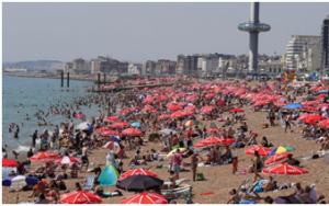 热浪侵袭整个地球加州现54.4度高温逾3千万人处过热地区 欧洲热浪灼烧英国摄氏40度酿伦敦大火东京103人中暑死亡