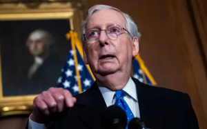 麦康奈尔:拜登“给了敌人想要的一切”  威尔逊:总统应该辞职