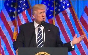 特朗普周一在白宫会见国会议员,讨论推翻选举团人的“拜登胜选”