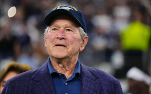 2024 年大選,前總統布什保持沉默,前副總統切尼倒戈叛逆