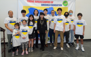 谭秋晴市议员与美国青年大使基金会代表  15日就俄乌战事危机问题发表讨论及谈话