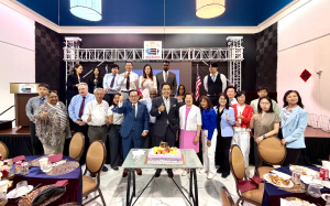 李蔚華生日慶典溫情舉行  回顧47年創業路  致謝夫人及團隊貢獻