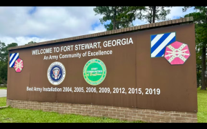 美国乔治亚州斯图尔特堡发生枪击案 一名陆军中士涉嫌开枪打伤5名同胞