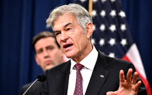 特朗普政府醞釀全面改革《奧巴馬醫保》　新版醫療計劃主打更多選擇、更低藥價、助力小企業投保