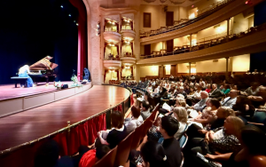 聚焦琴键的辉煌——2024 Spotlight 国际钢琴大赛获奖者音乐会在加尔维斯顿圆满举办