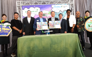 庆祝休台姊妹市64週年，长荣飞航休士顿10週年 休士顿动物园赠送台北市大羚羊新闻发布会6月26日举行