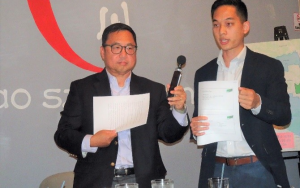 俞斌号召华人支持哈里斯县区长候选人周浩恩  华人后代日后在美政界争一席之地就在此一役