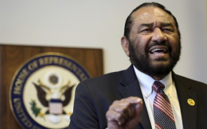 国会议员格林在曼库索社区图书馆主持联邦机构援助社区活动