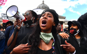 英国黑人运动领袖、“黑命贵”活动家头部遭枪击,生命垂危